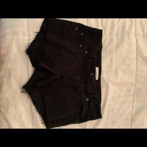 Aritzia Talula Black Shorts